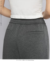 大人の抜け感ワイドパンツ