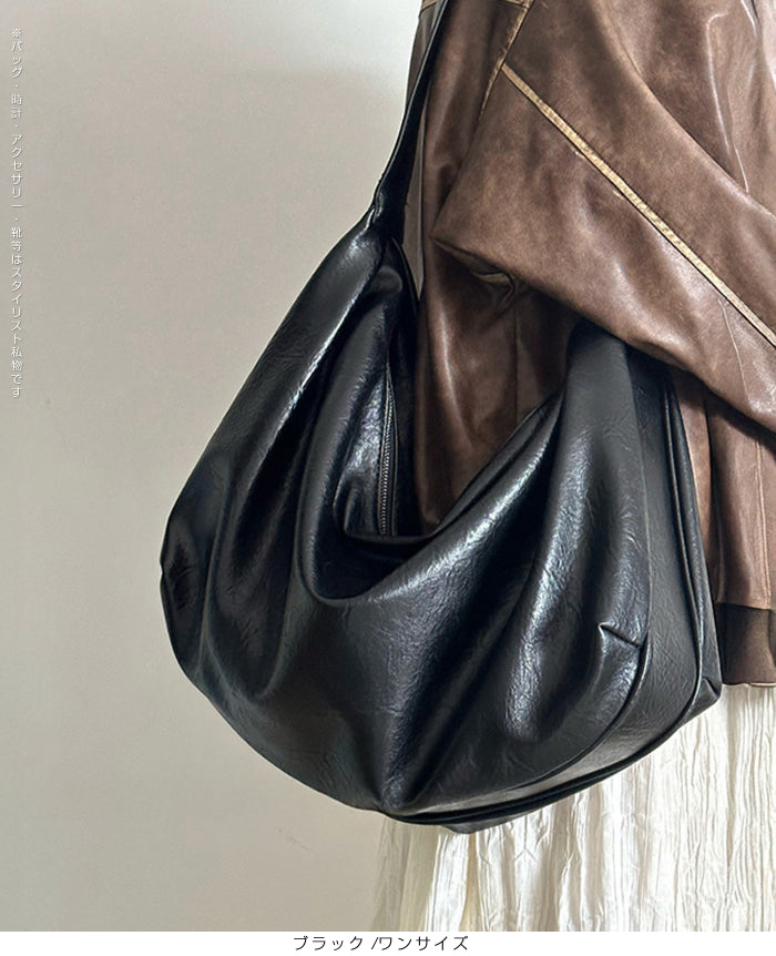 ワンショルダーバッグ レディース 大容量 フェイクレザー 軽量 A4収納