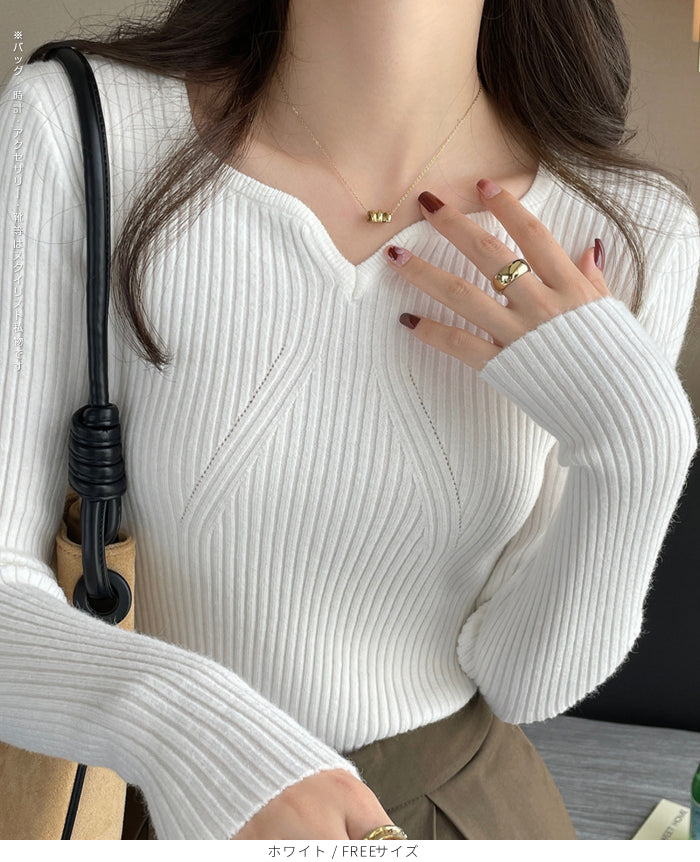 キーネックリブニット