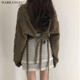 後ろリボンショート丈ニット