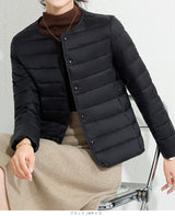 レディース クルーネック中綿インナージャケット 冬新作 スリムフィット インナーダウン Vネック 無地 薄手で暖かい ショート丈 小さめコットンジャケット 【防寒对策軽量ジャケット】