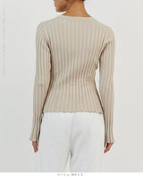 シンプルリブクルーネックニット