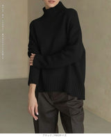 ゆったりハイネックニット