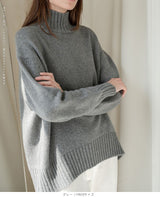 ゆったりハイネックニット
