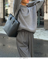 クルーネックニットプルオーバー