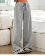 ウエストゴムストレートパンツ