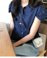 パフスリーブドット柄ブラウス