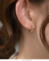 ツイストデザインフープピアス