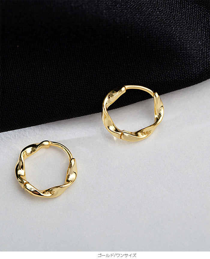 ツイストデザインフープピアス