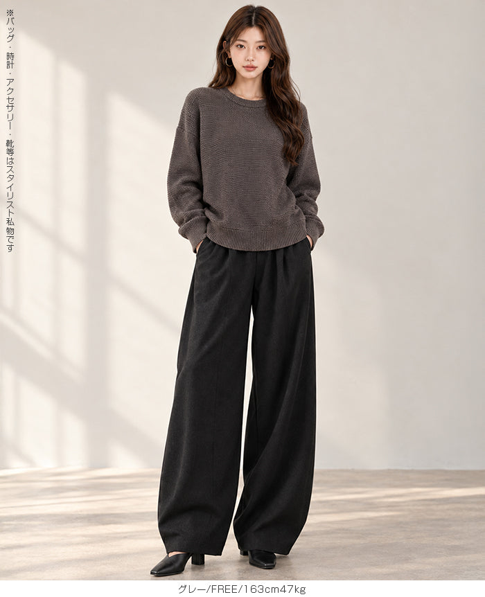 表情編みクルーネックニット