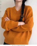 大人のゆるＶネックニット
