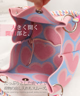自立するニットバッグ